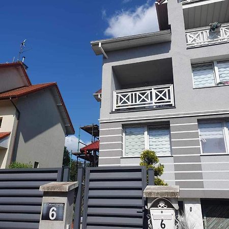 Cute Rooms Near The Centrum 格但斯克 外观 照片