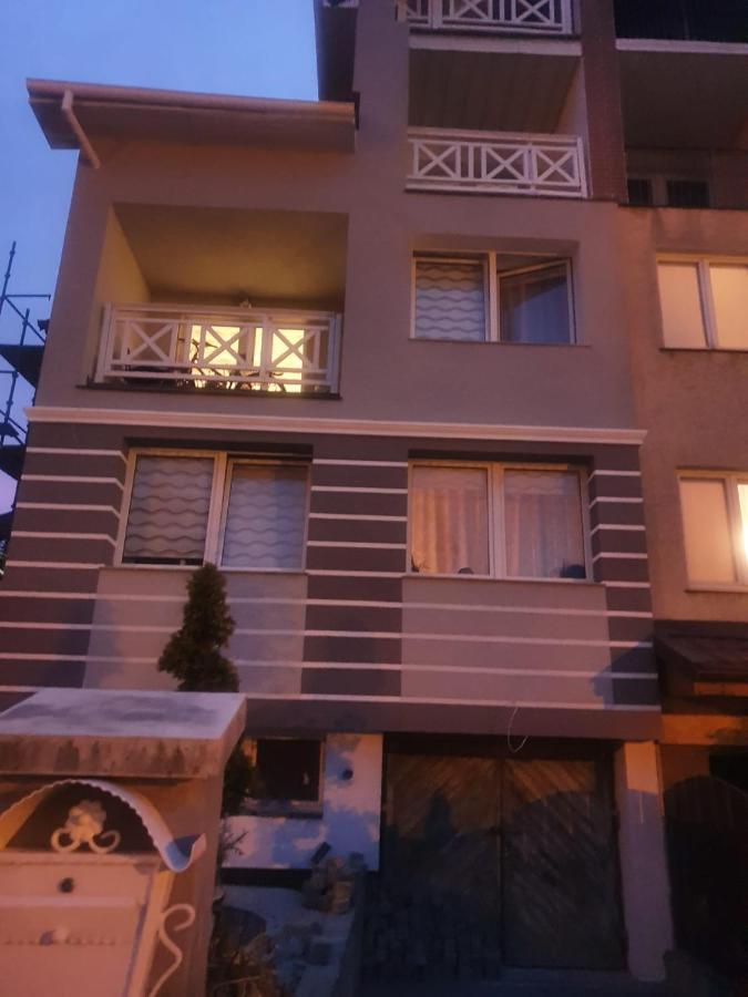 Cute Rooms Near The Centrum 格但斯克 外观 照片