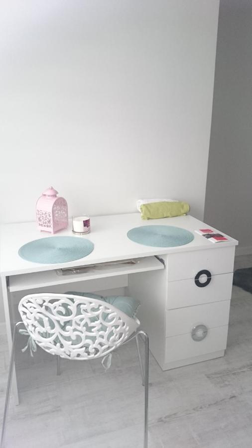 Cute Rooms Near The Centrum 格但斯克 外观 照片