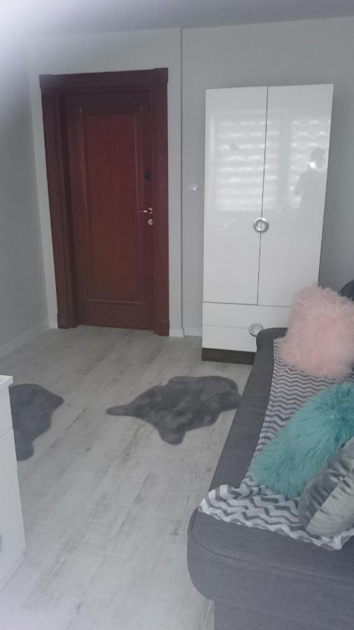 Cute Rooms Near The Centrum 格但斯克 外观 照片